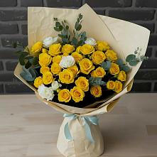 Букет цветов из:  Розы в Будённовской