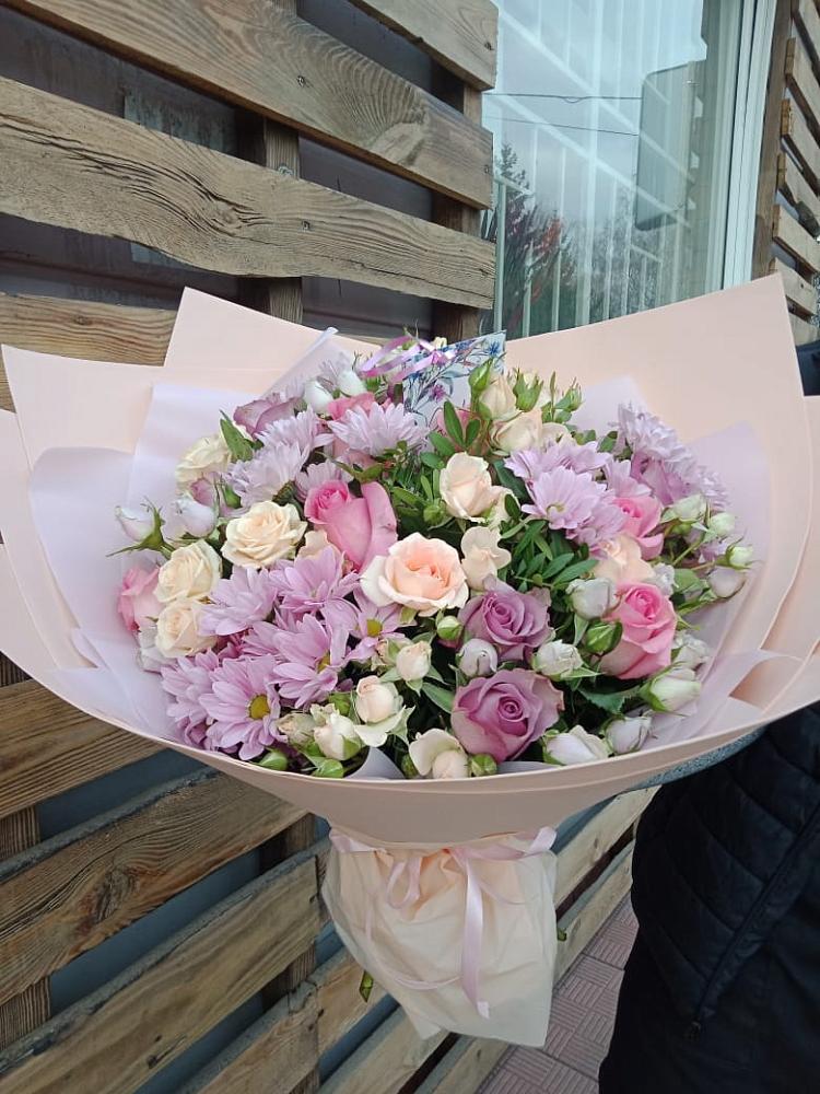 Букет цветов из: Розы и Хризантемы в Будённовской