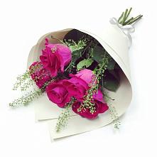 Букет цветов из:  Розы в Будённовской