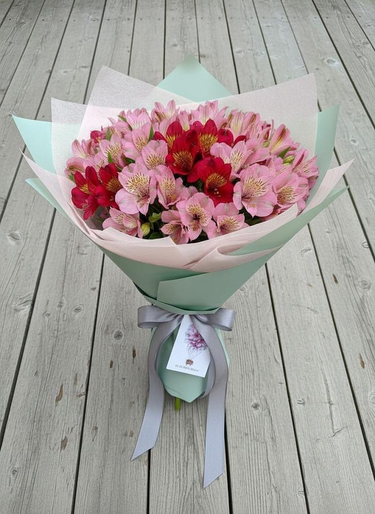 Букет цветов из: Альстромерии в Будённовской