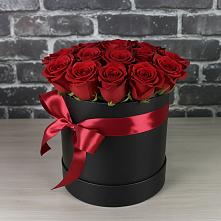 Цветочная композиция из Розы в шляпной коробке в Будённовской