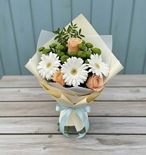 Букет цветов из:  Герберы, Розы и Хризантемы в Будённовской