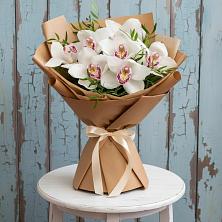 Букет цветов из:  Орхидеи и Розы в Будённовской