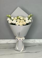 Букет цветов из:  Розы и Лизиантусы #REPLACE_PRED# Будённовской